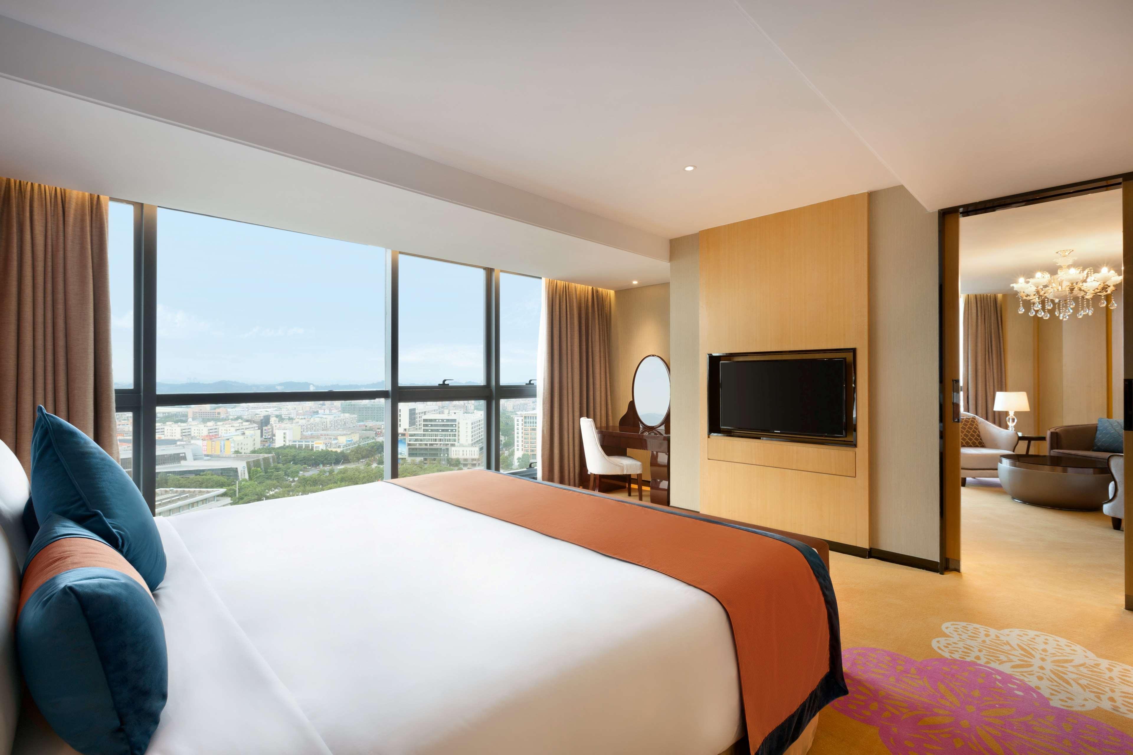 Ramada Foshan Nanhai Zewnętrze zdjęcie